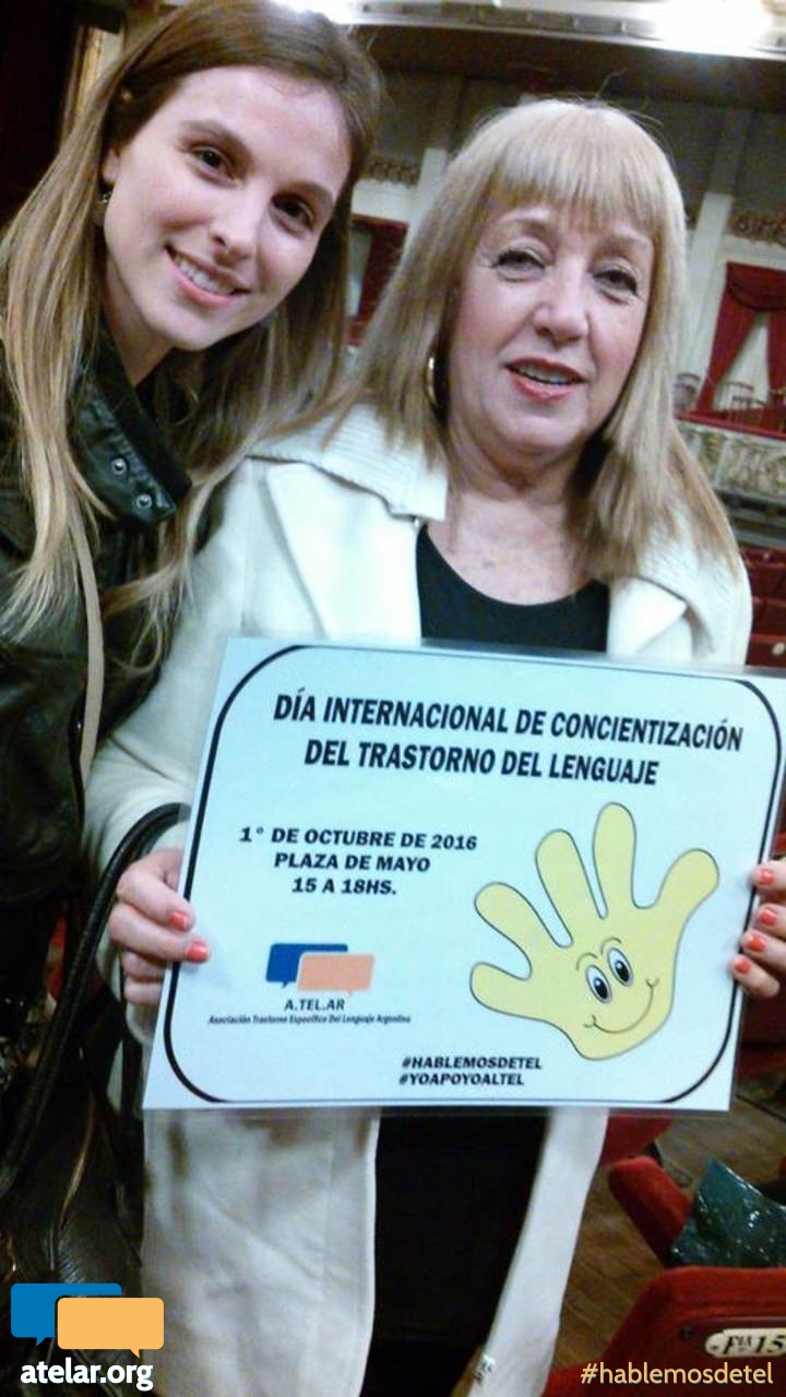 Alicia Shepherd y Magali Granero difundiendo el Día Internacional de Concientización del Trastorno del Lenguaje
