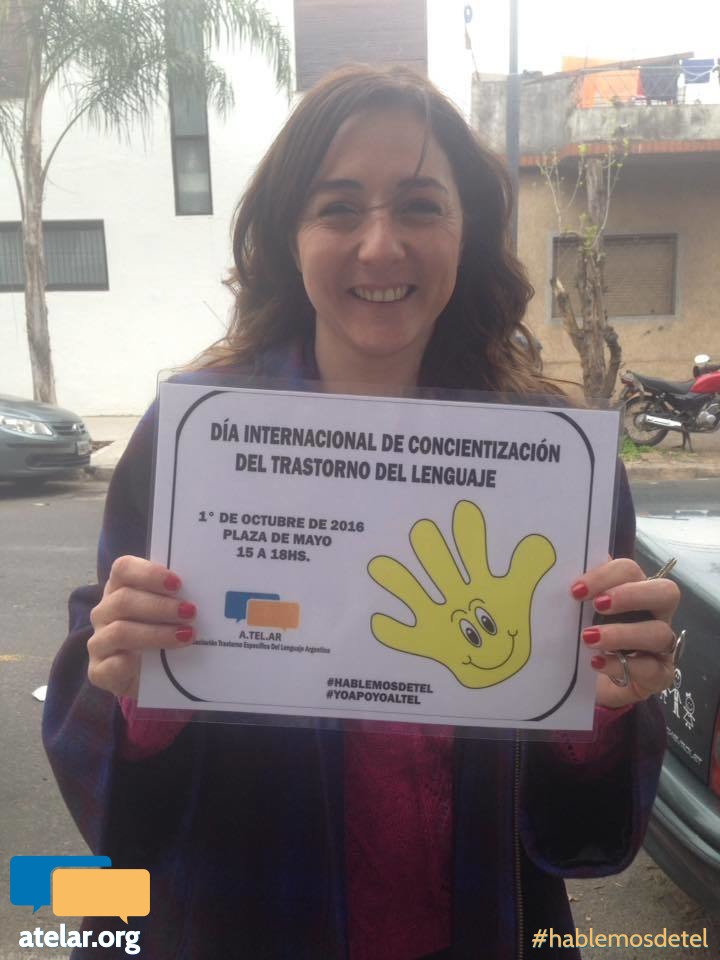 Cecilia Fontanet difundiendo el Día Internacional de Concientización del Trastorno del Lenguaje