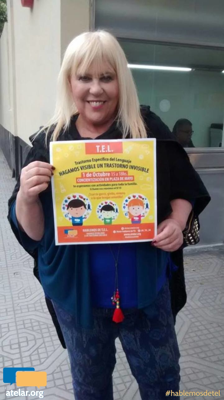 Laura Ufal difundiendo el Día Internacional de Concientización del Trastorno del Lenguaje